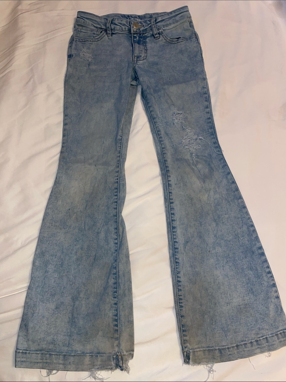 Classic Light Wash Flare Jeans - Light Blue